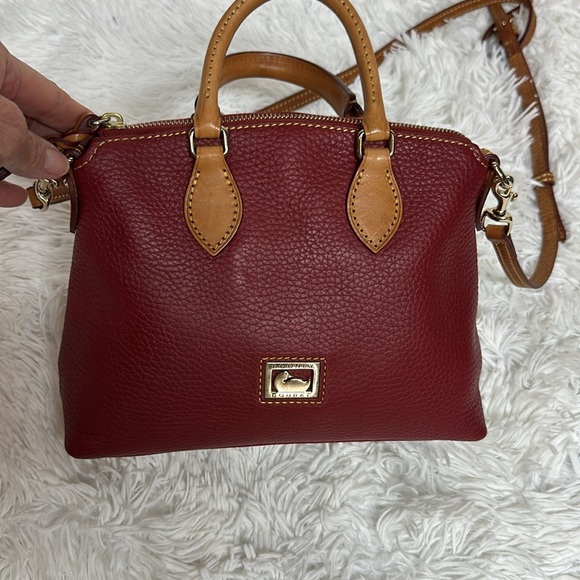 Dooney and Bourke Pebble Grain Domed Satchel / Crossbody - Picture 2 of 12